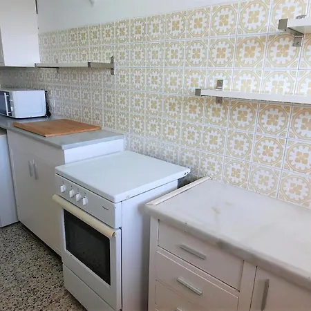 Apartment Comodo 2 Con Terraza Y Wifi A 600m De La Playa En - Es-170-14 Llanca