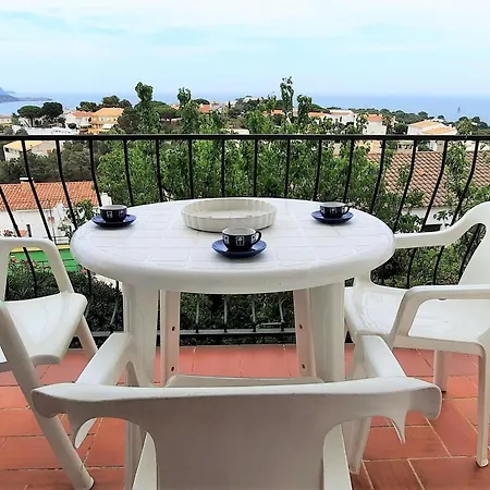 Apartment Comodo 2 Con Terraza Y Wifi A 600m De La Playa En - Es-170-14 Llanca